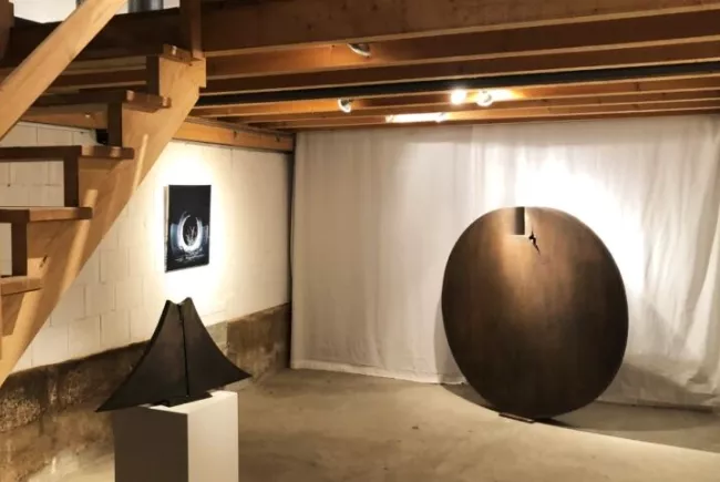 Vue de la petite galerie de l'Espace Culturel, située au rez-de-chaussée